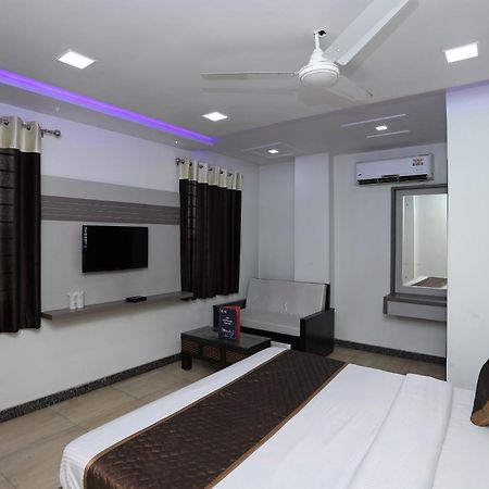 Oyo Hotel Vaishnavi Heritage Inn Agra  Zewnętrze zdjęcie