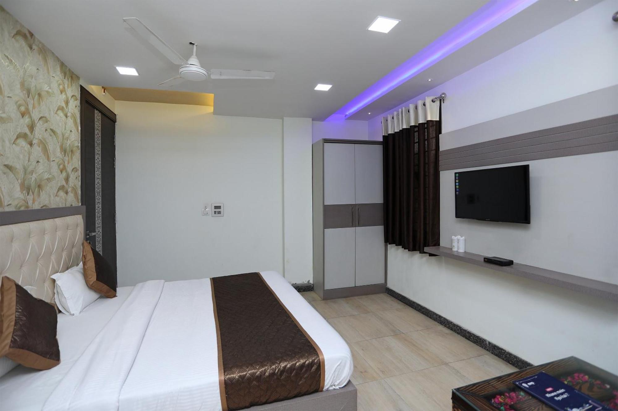 Oyo Hotel Vaishnavi Heritage Inn Agra  Zewnętrze zdjęcie