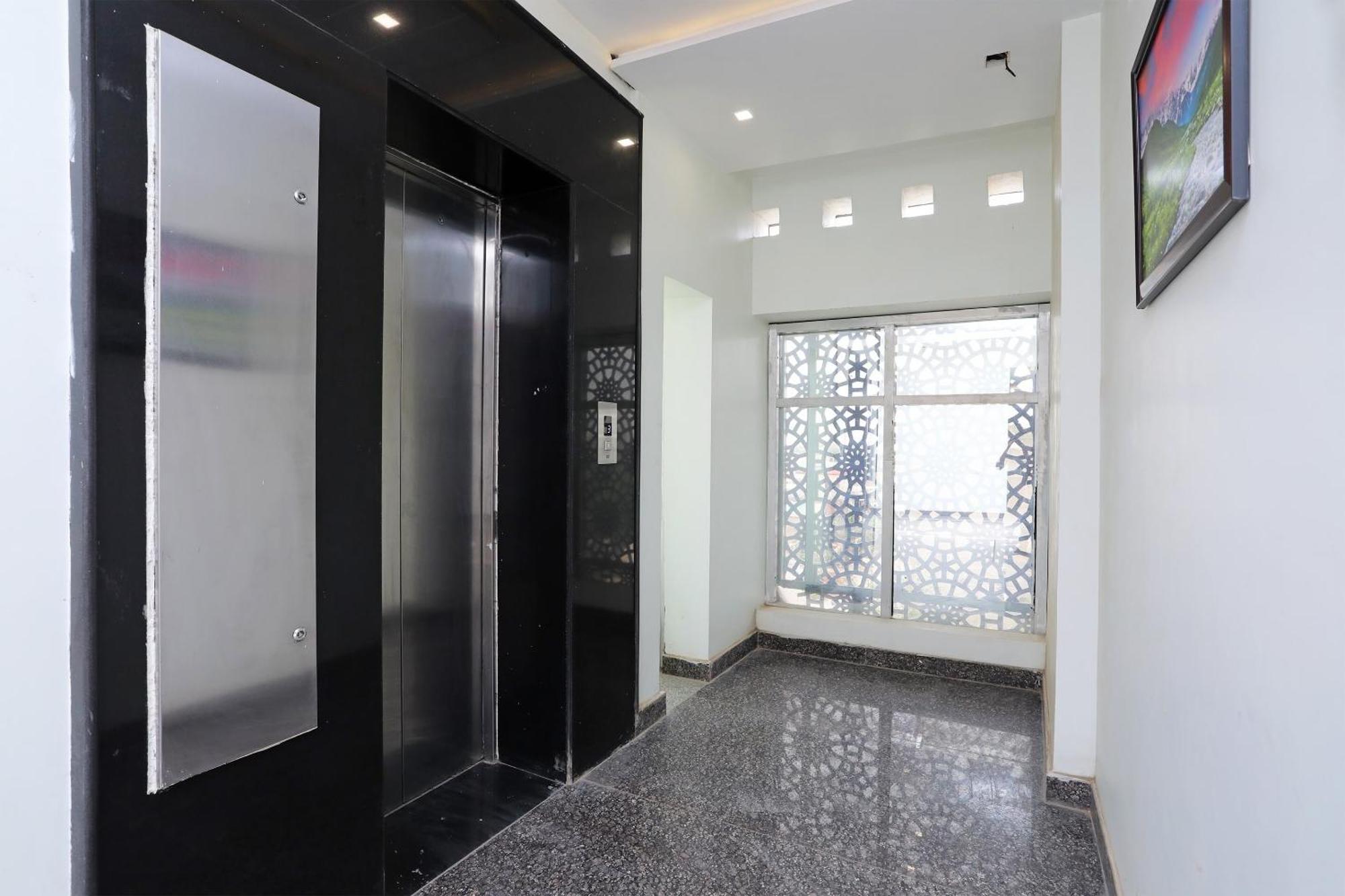 Oyo Hotel Vaishnavi Heritage Inn Agra  Zewnętrze zdjęcie