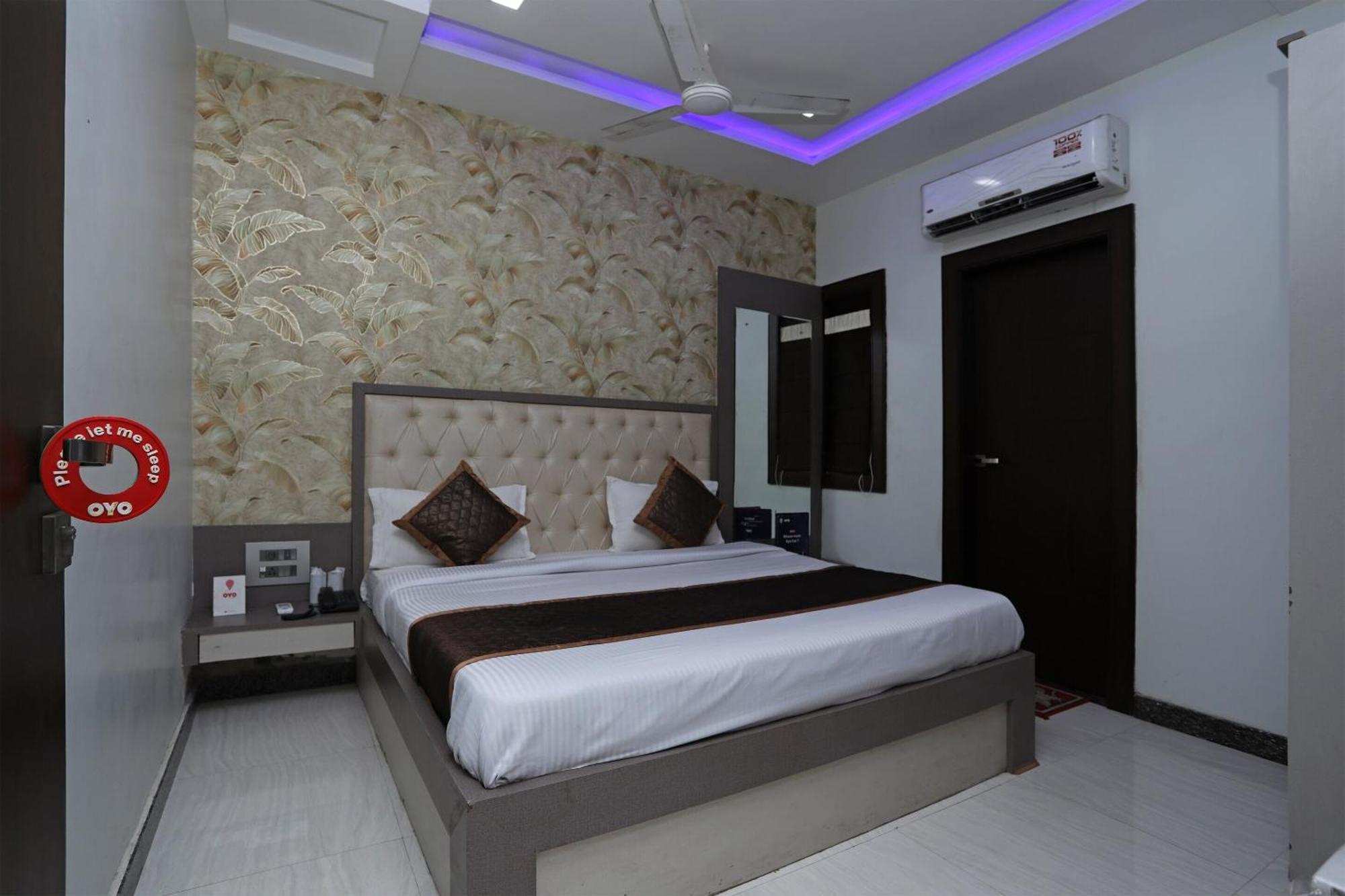 Oyo Hotel Vaishnavi Heritage Inn Agra  Zewnętrze zdjęcie